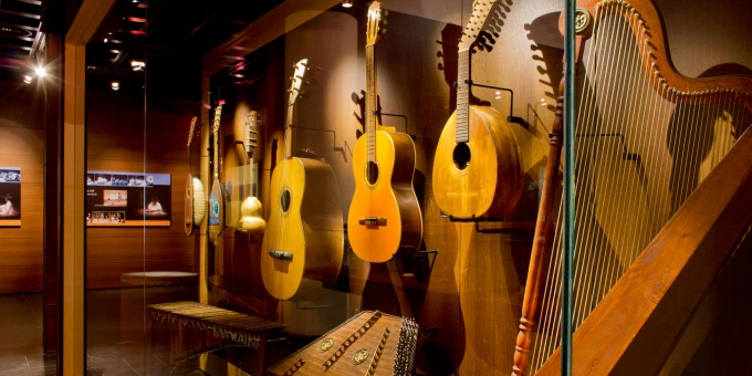 4 musea vol muziek