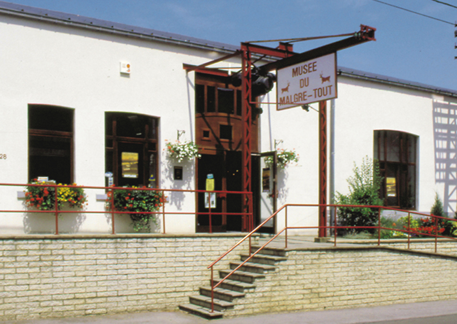 Musée du Malgré-Tout.